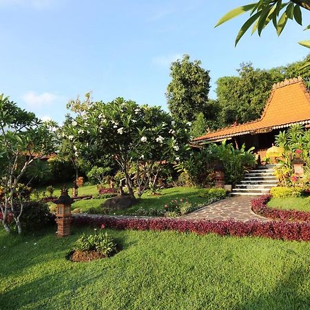 Shanti Natural Panorama View Hotel Singaraja  Ngoại thất bức ảnh