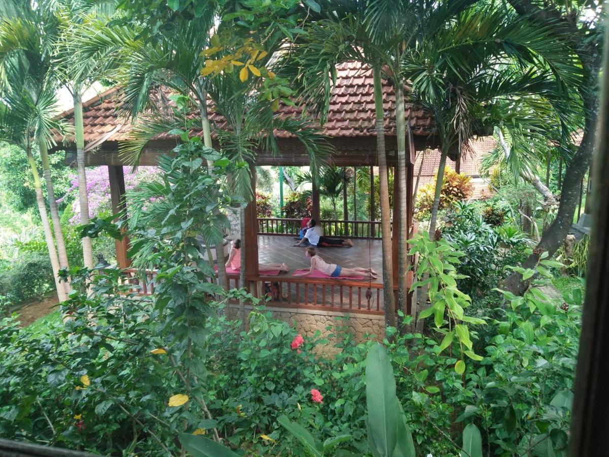 Shanti Natural Panorama View Hotel Singaraja  Ngoại thất bức ảnh